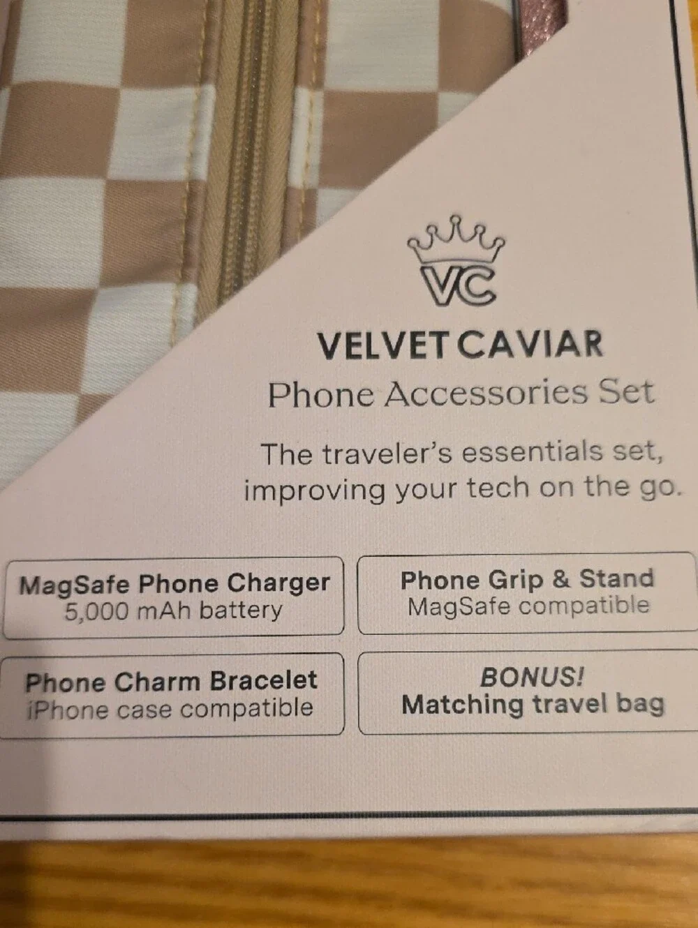 Velvet Caviar Beige & White Check Phone Accessories Set